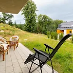 Wonder Home: Cozy With Private Terrace Near Trails And Slopes Apartment