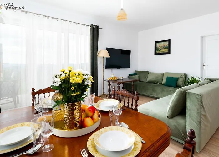 Wonder Mysliwska - Przy Stoku Karpatka - Na Terenie Kompleksu Plac Zabaw, Zewnetrzna Silownia I Sklep Lejlighed